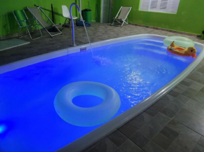 Pousada do sossego mar e verde em Itanhaem com piscina